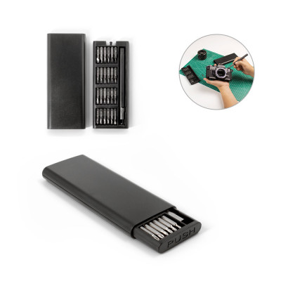 ATOM. Conjunto de chaves de fendas com diferentes pontas magnéticas em aço carbono